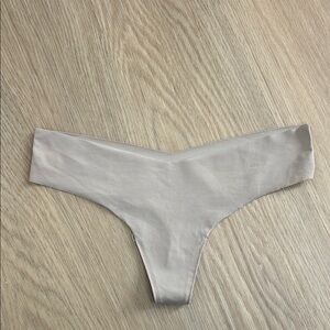 Commando No Show Thong Panty XS/S